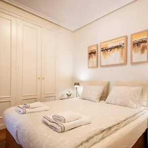  Apartment En El Corazon De La Ciudad Con Parking Spain